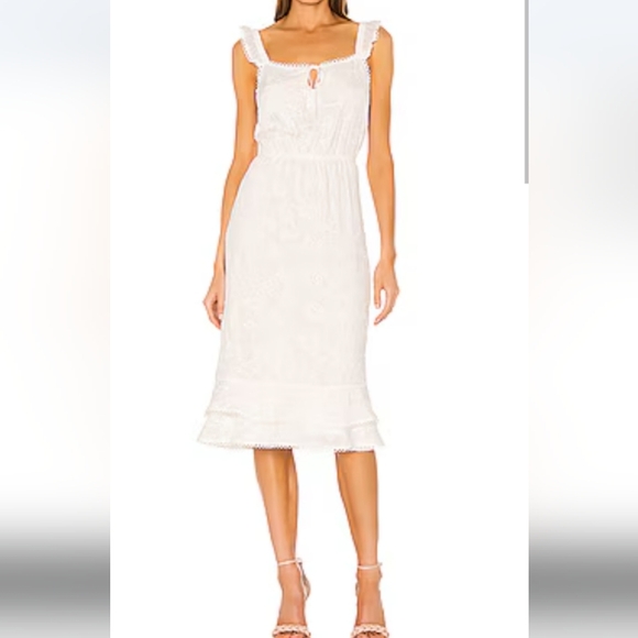 cupcakes & cashmere Dresses & Skirts - Cupcakes And Cashmere Revolve Avalon Dress Size XS embroidered Floral Midi